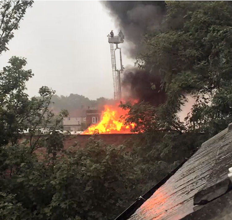 New Cross Turnpike fire 2015