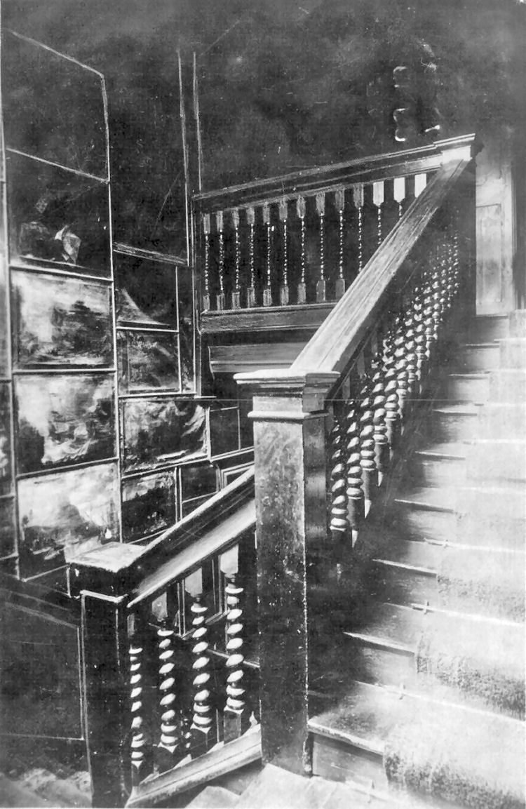 Gordon House Hotel staircase 1919