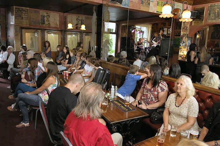 Louis Armstrong mirrored wall 2012