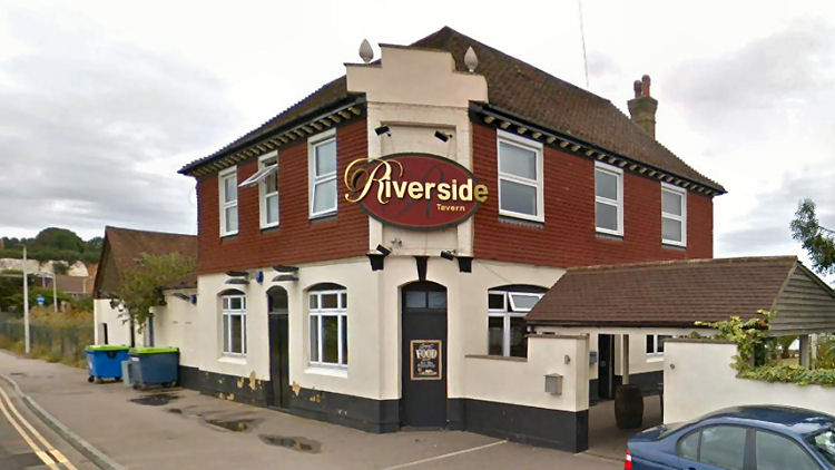 Riverside Tavern 2015