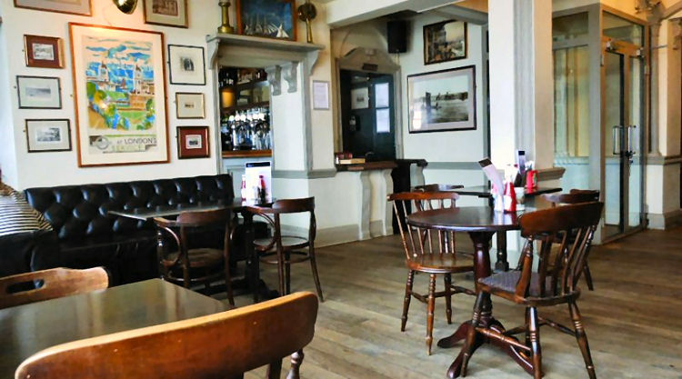 Trafalgar Tavern inside 2019