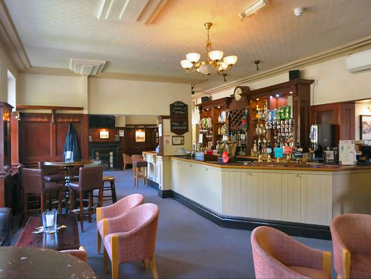 Chelsfield bar 2013