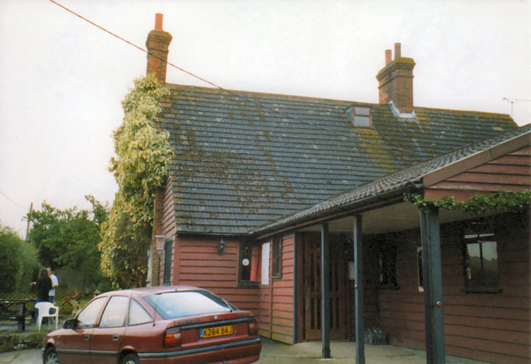 Red House 2004