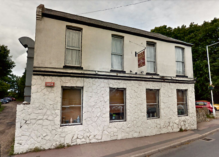 Former Wheatsheaf 2019