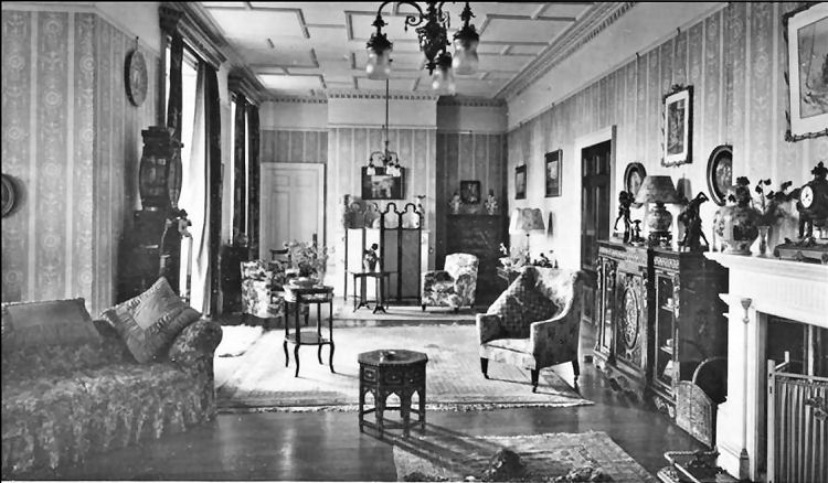 Collingwood House drawing room