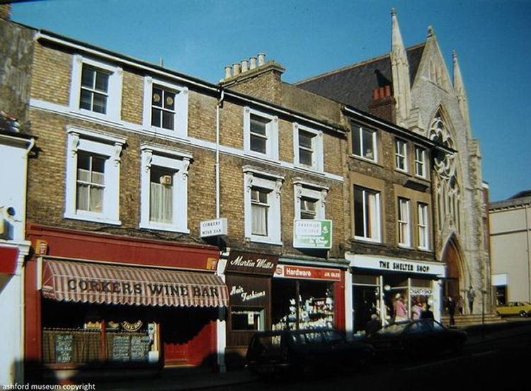 CORKERS WINE BAR Pubs of Ashford