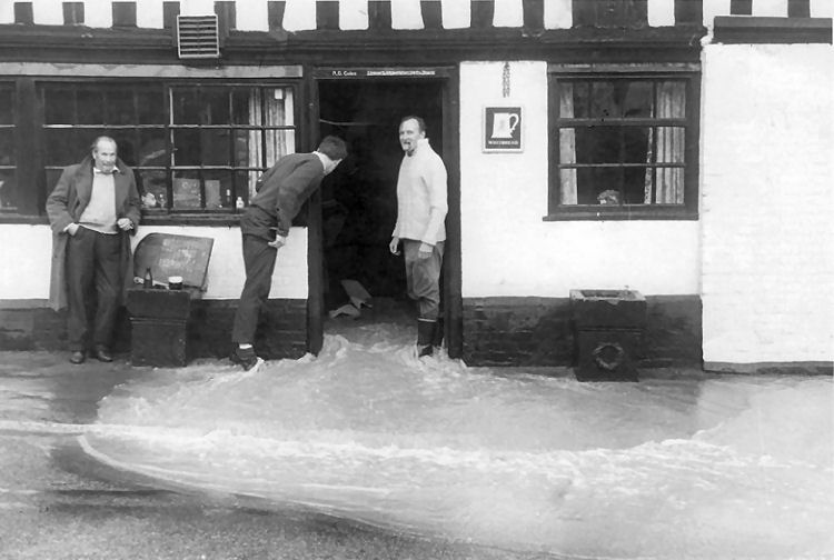 George and Dragon 1976