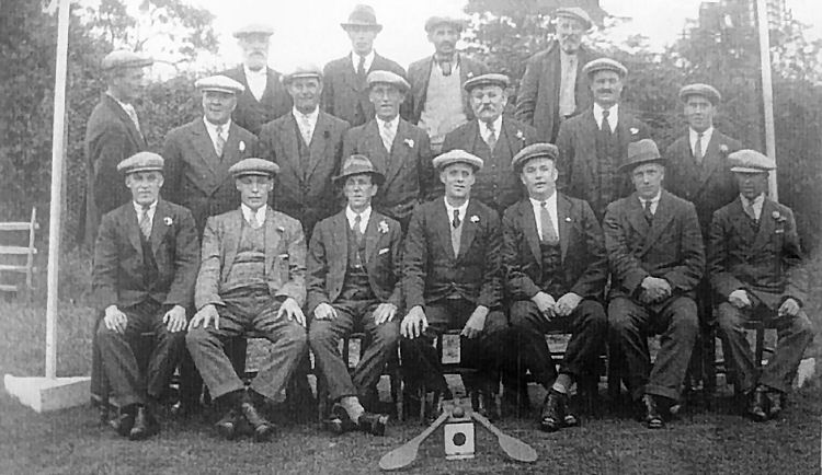 Golden Lion Bat and Trap team 1922