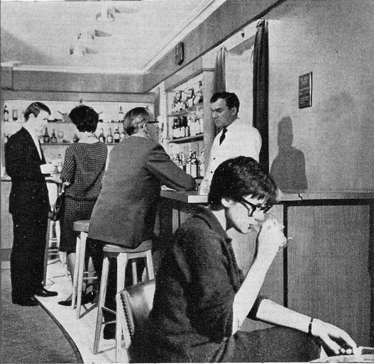 Guilford Hotel Bay Bar 1968