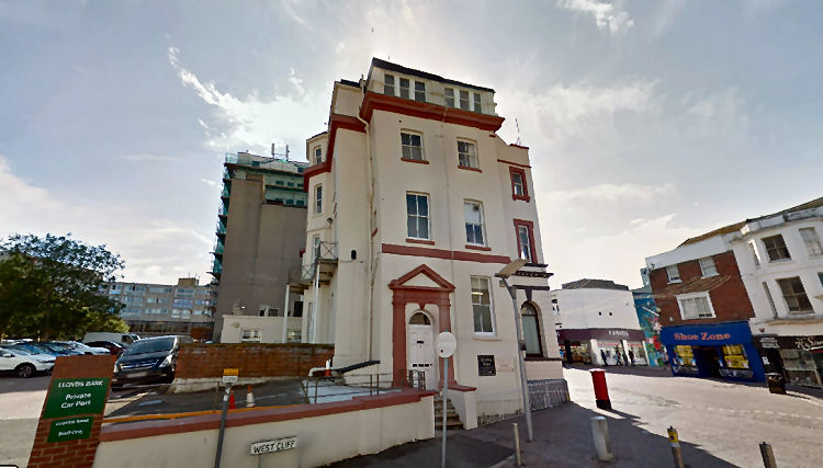 Freemason's Arms location 2009