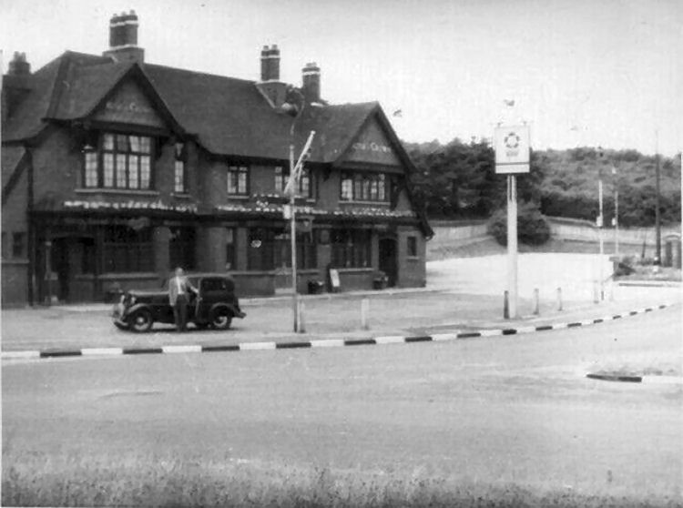 Rose and Crown 1953