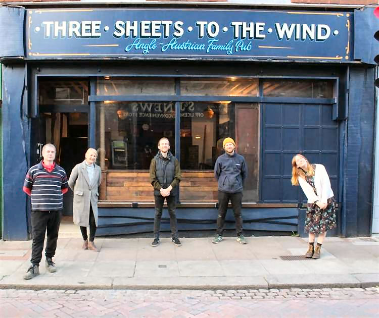Three Sheets to the Wind staff 2021