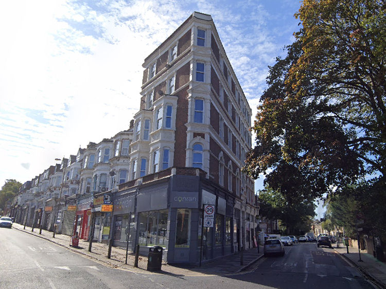 Former Wellington Hotel 2020