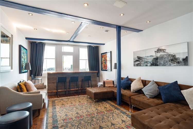 Admiral Penn inside 2021