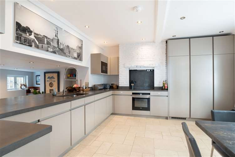 Admiral Penn inside 2021