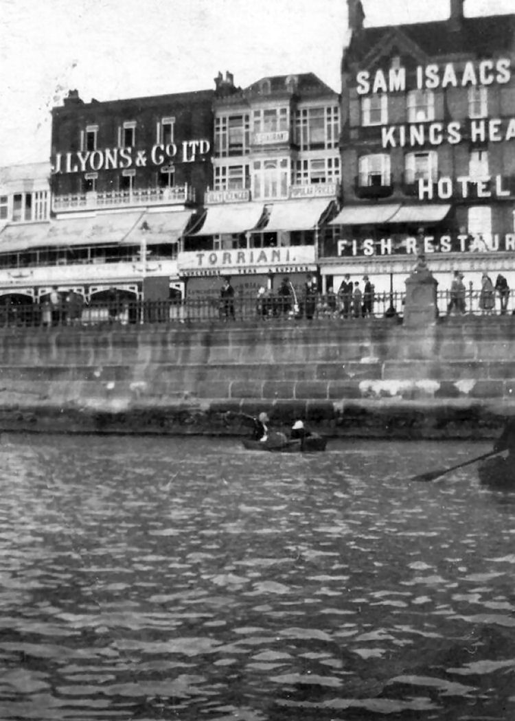 King's Head 1930