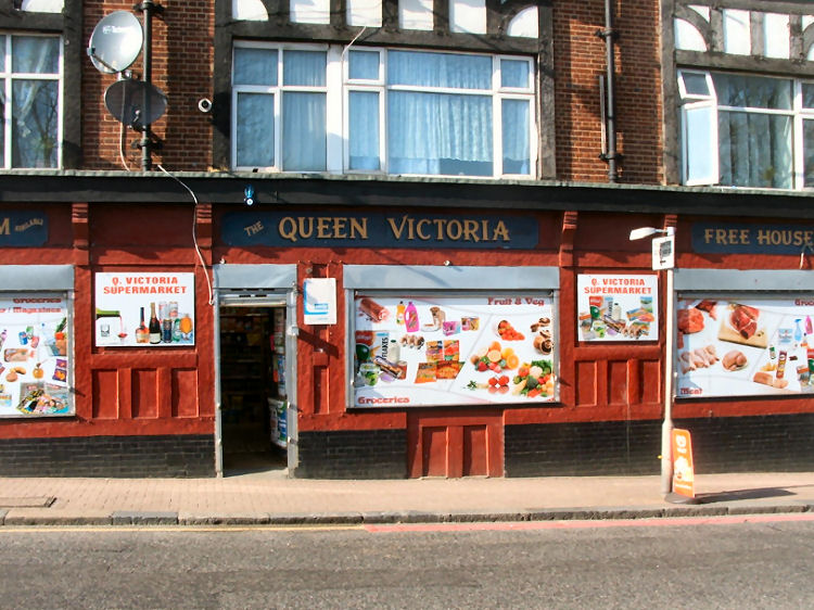 Former Queen Victoria 2014
