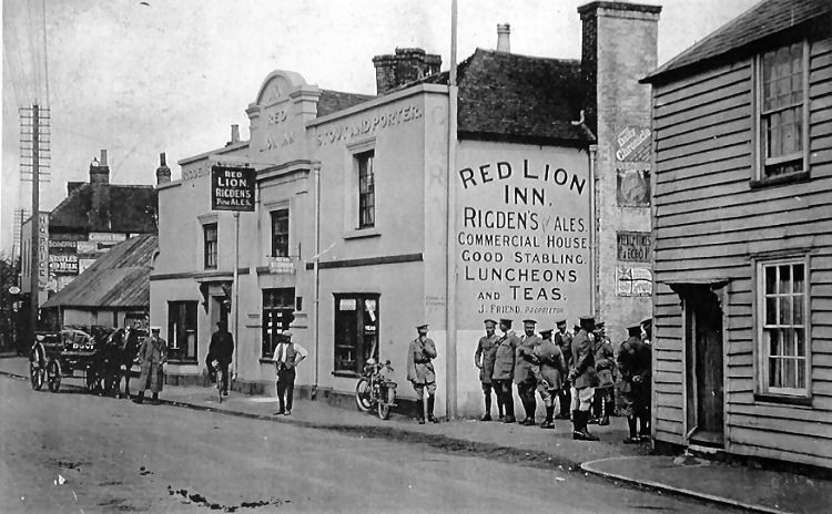 Red Lion 1915