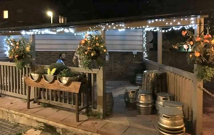 Coach House smoking area 2020