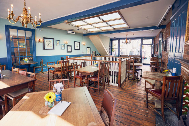 Draper's Arms inside 2022