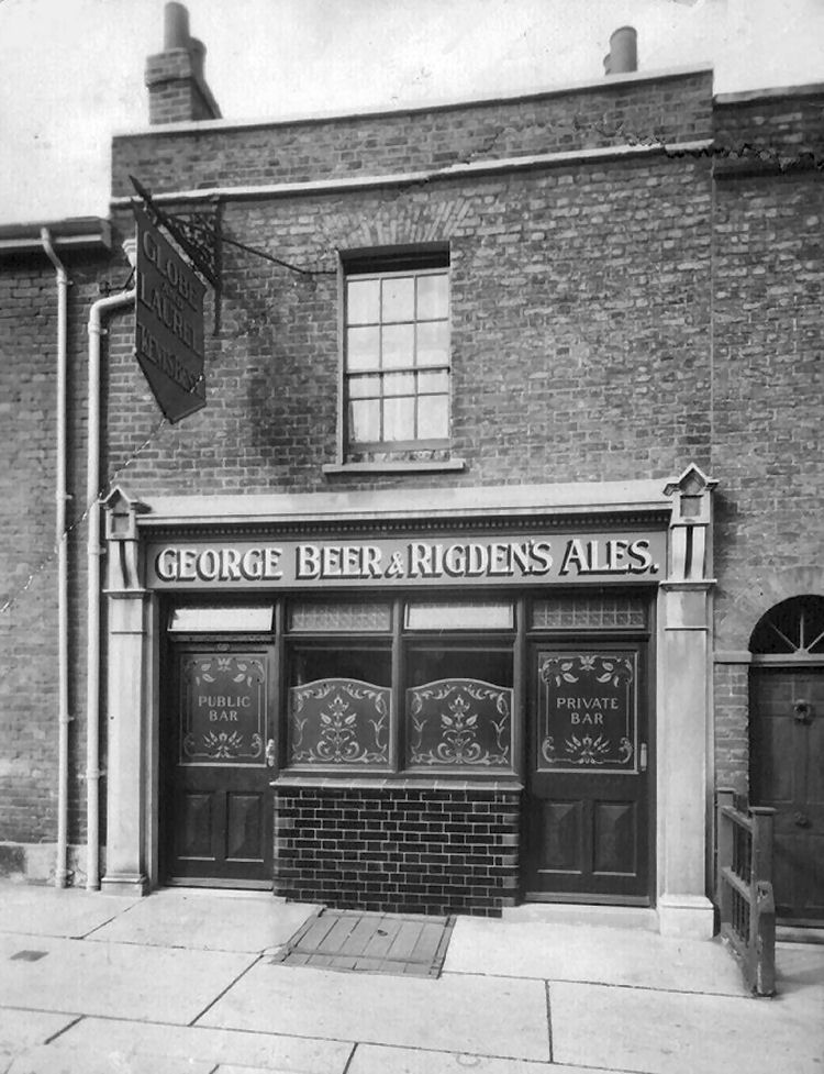 Globe and Laurel 1927