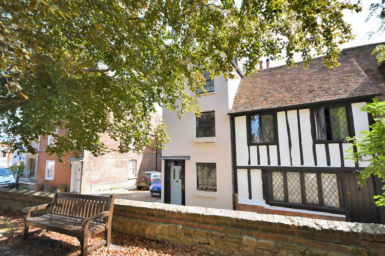 Former Jolly Sailor 2022