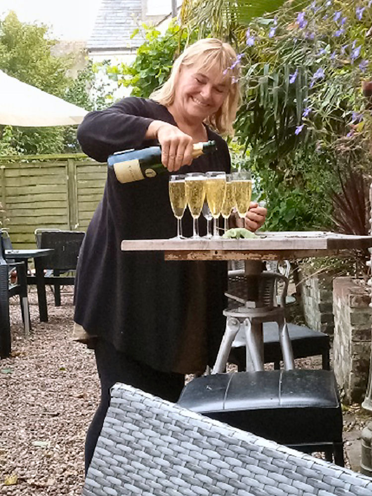 New Inn Katrina Macleane 2021