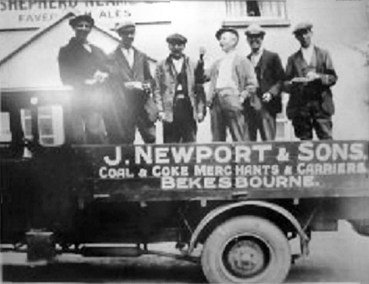 Coal Truck outside Evenhill 1927