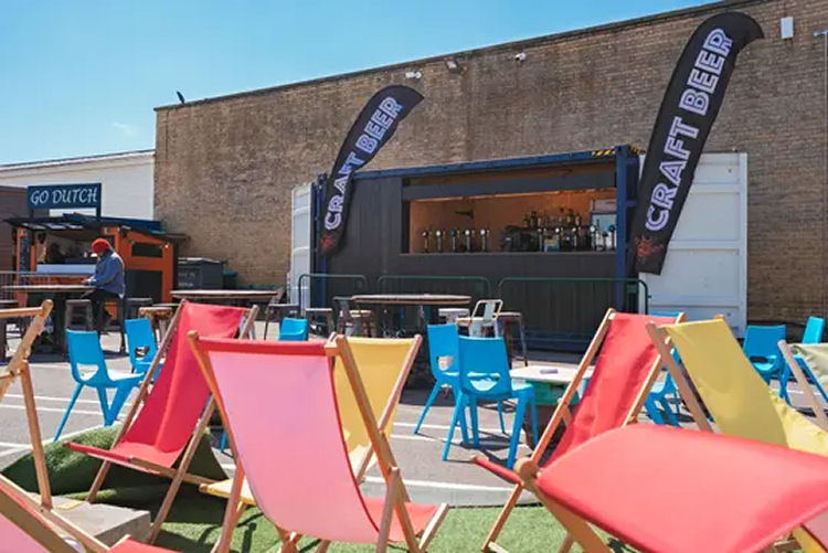 GOODS YARD BAR Pubs of Folkestone
