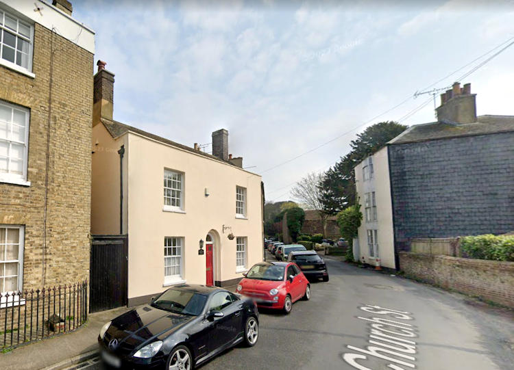 Adelaide House 2023 Walmer