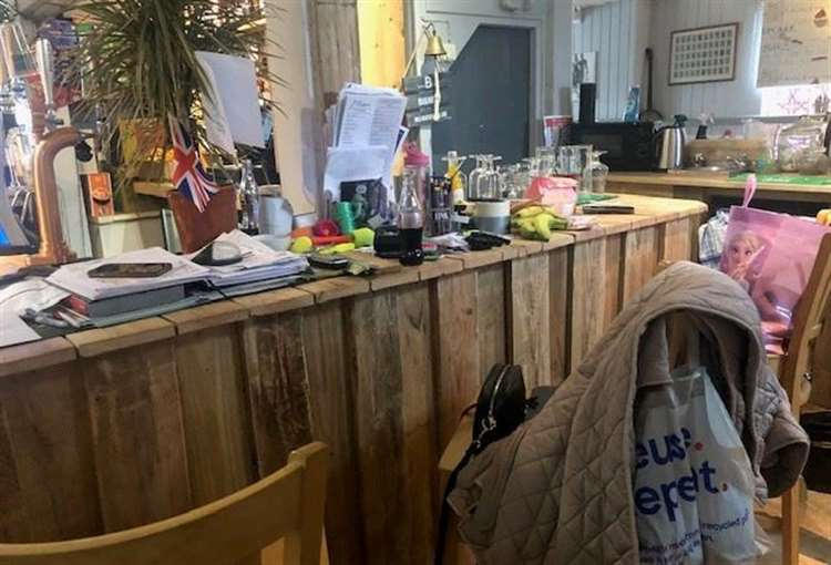 Four Horseshoes bar 2023