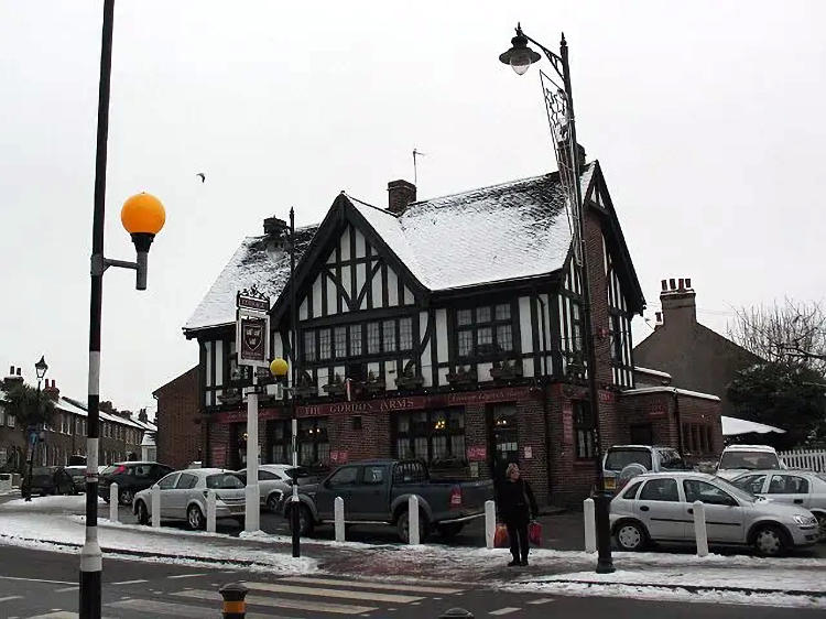 Gordon Arms
