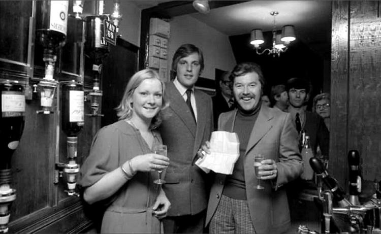 Miller's Arms 1977 with Dickie Davis