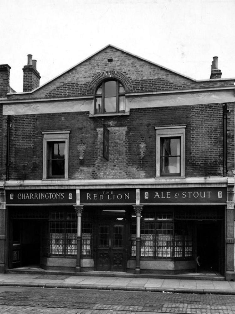 Red Lion 1952