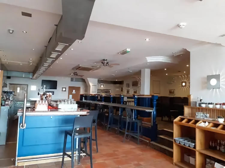 Scott and Mortensens bar 2023