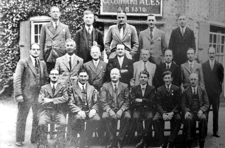 Bat and Trap team 1932