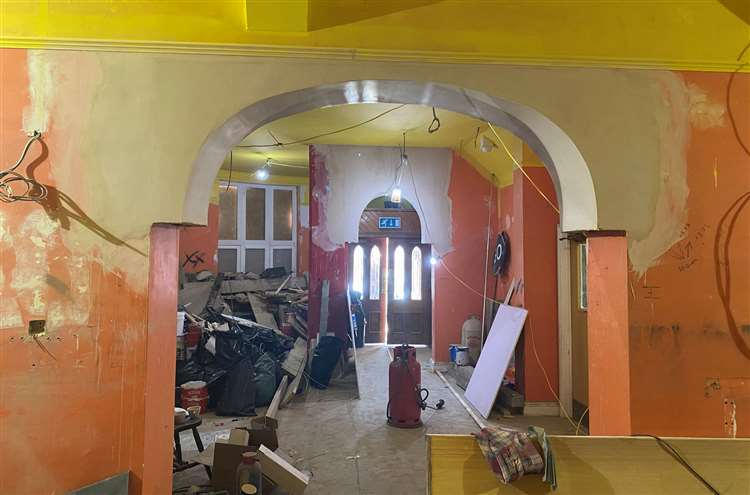 London and Paris construction