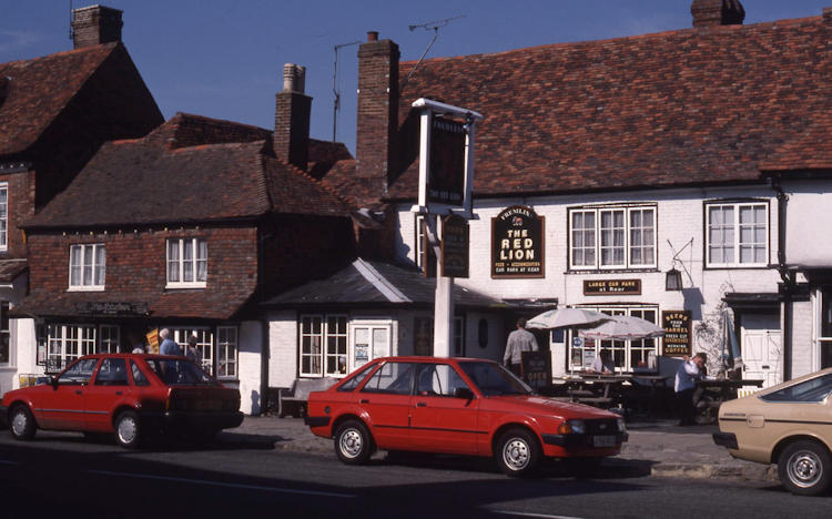 Red Lion 1989