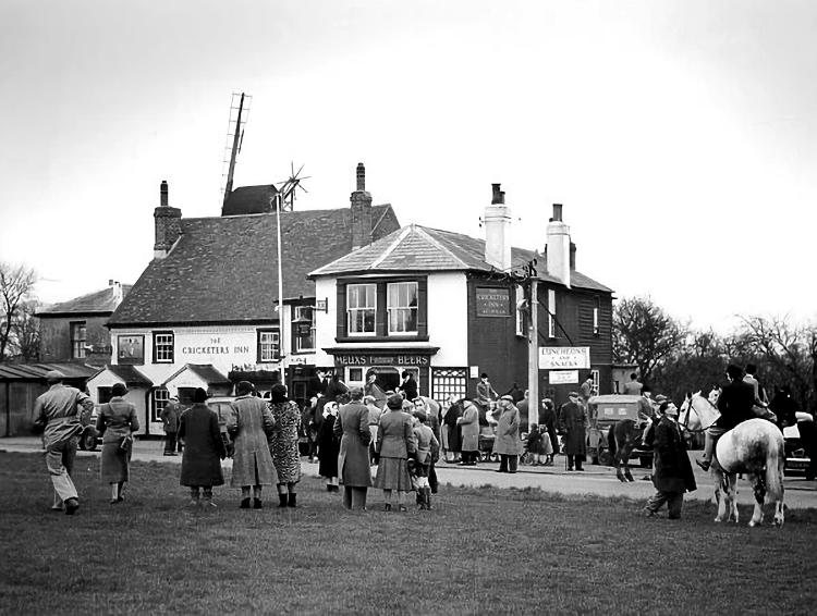 Cricketers In Hunt 1954