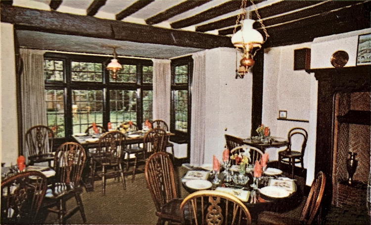 Kentish Yeoman inside