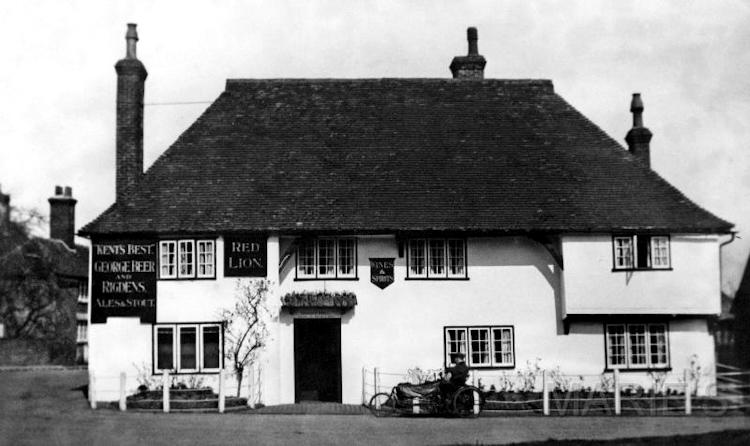 Red Lion 1950s