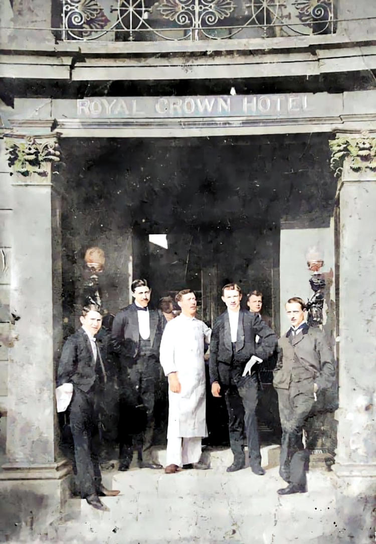 Royal Crown Hotel