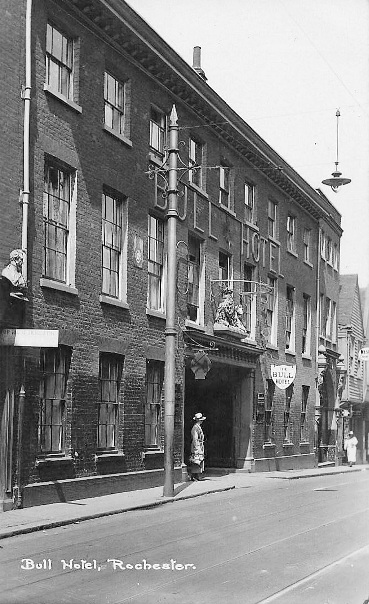 Bull Hotel