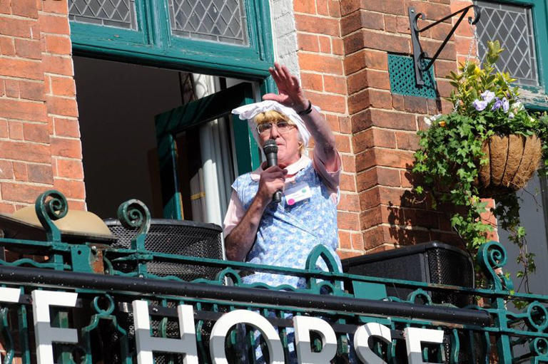 White Horse Phil Mummery