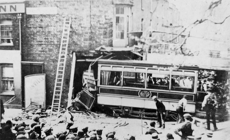 Alma tram crash 1905