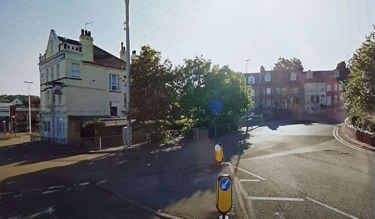 Central Commercial Hotel location 2024