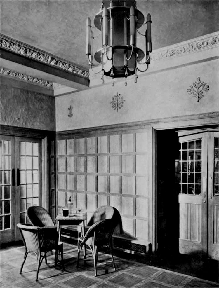 Daylight Inn inside 1937