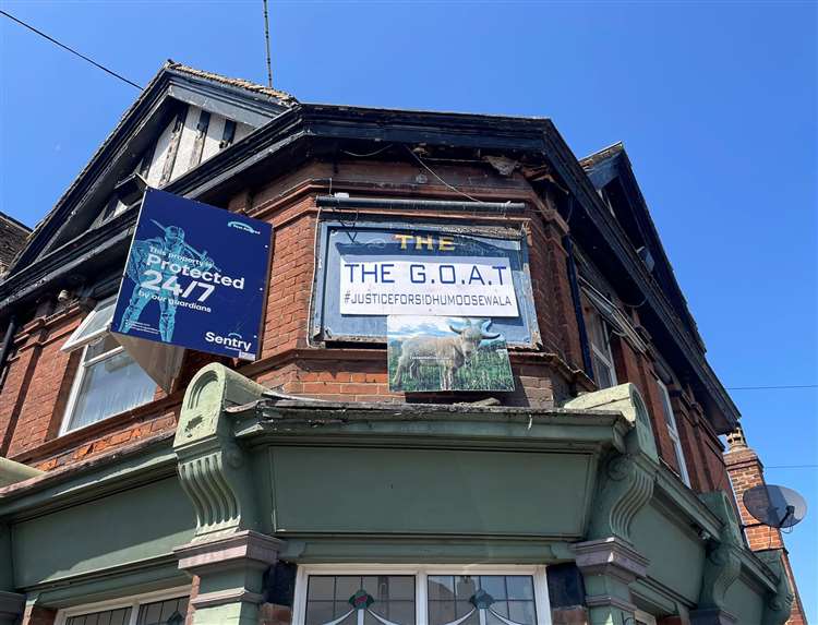 King's Head sign 2025