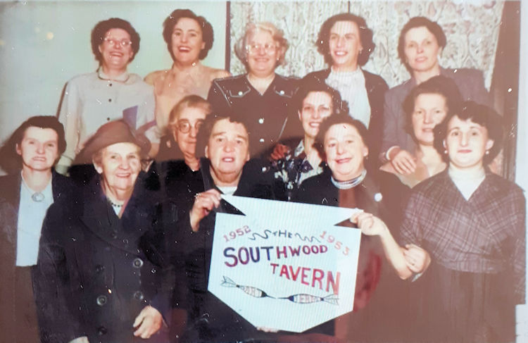 Southwood Tavern darts 1953