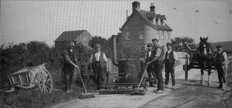 White Hart and Lion 1900
